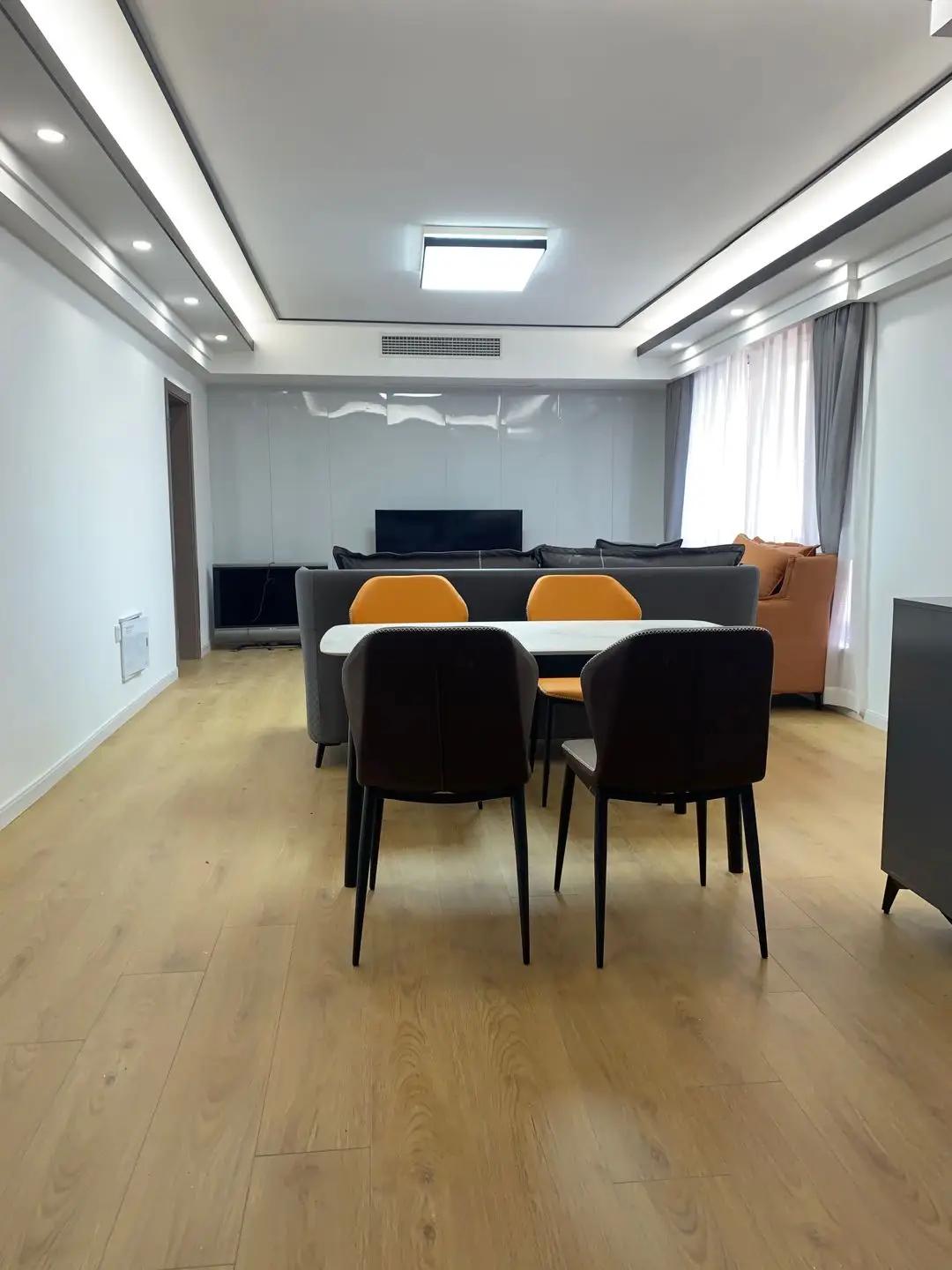 Hongqiao Road, Xinchengyuan, 3bds