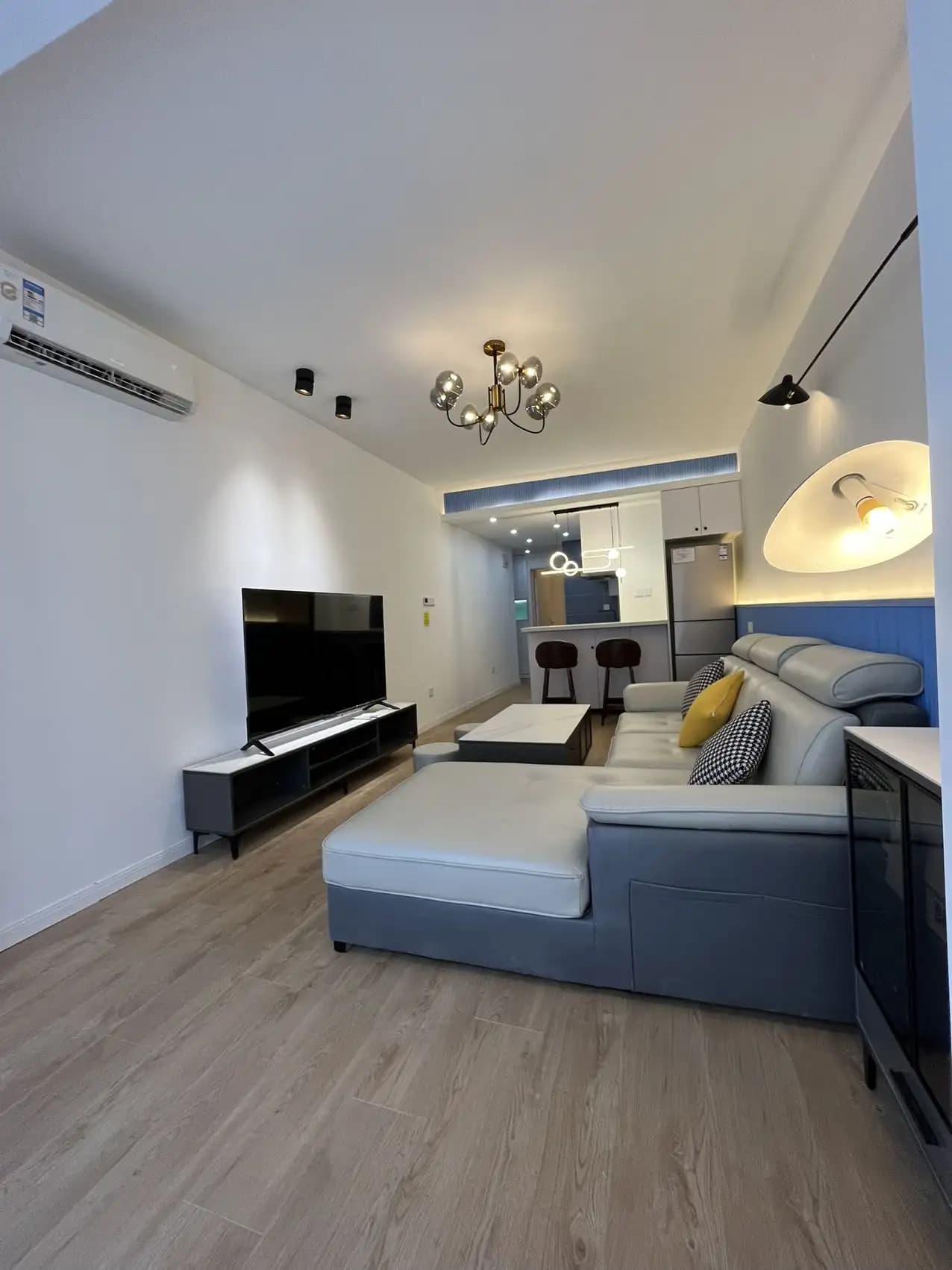 Yan'an West Road, Xizhen Community, 1bd