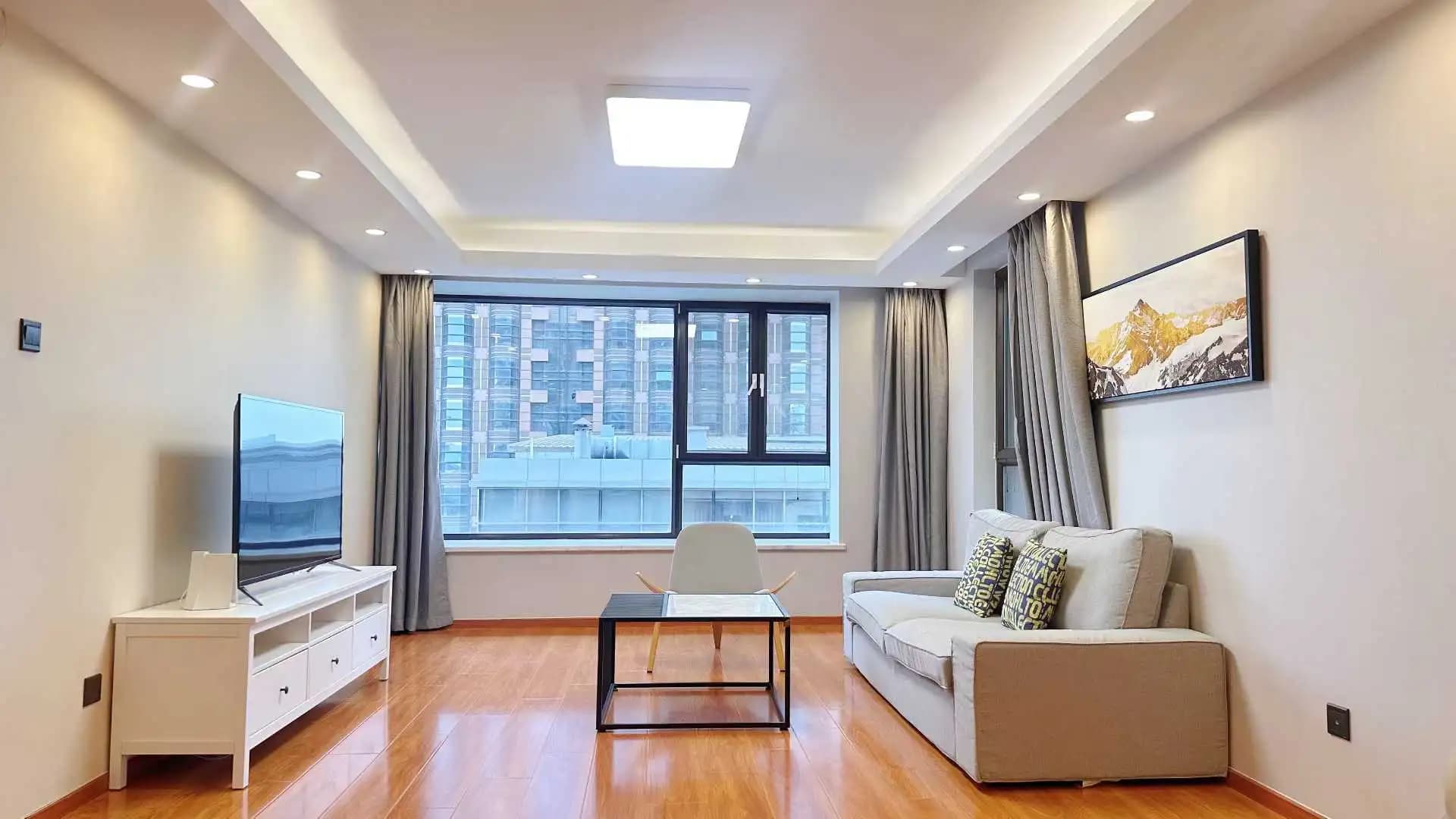 Jianguomen, Dongfang Ruijing, 1bd