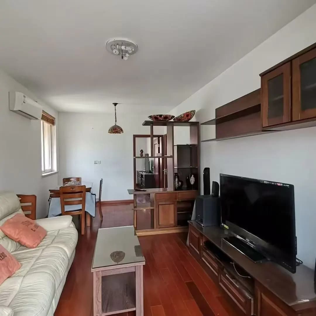 Loushanguan Road, Dajin Geng Community, 1bd