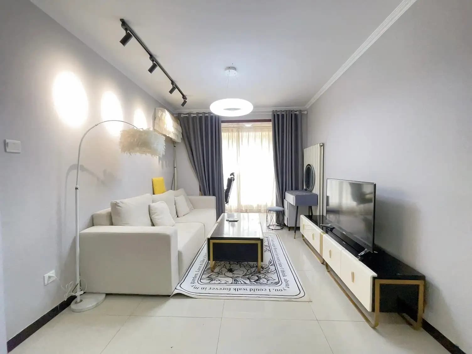 Baiziwan, Guanyue Xinyuan, 1bd
