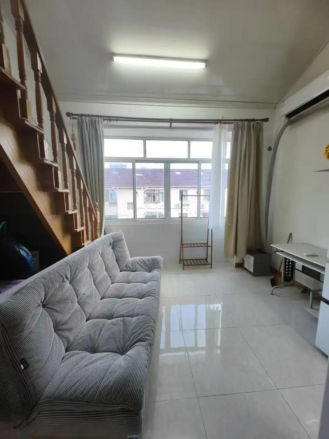 Loushanguan Road, Tianshan Wucun, 1bd