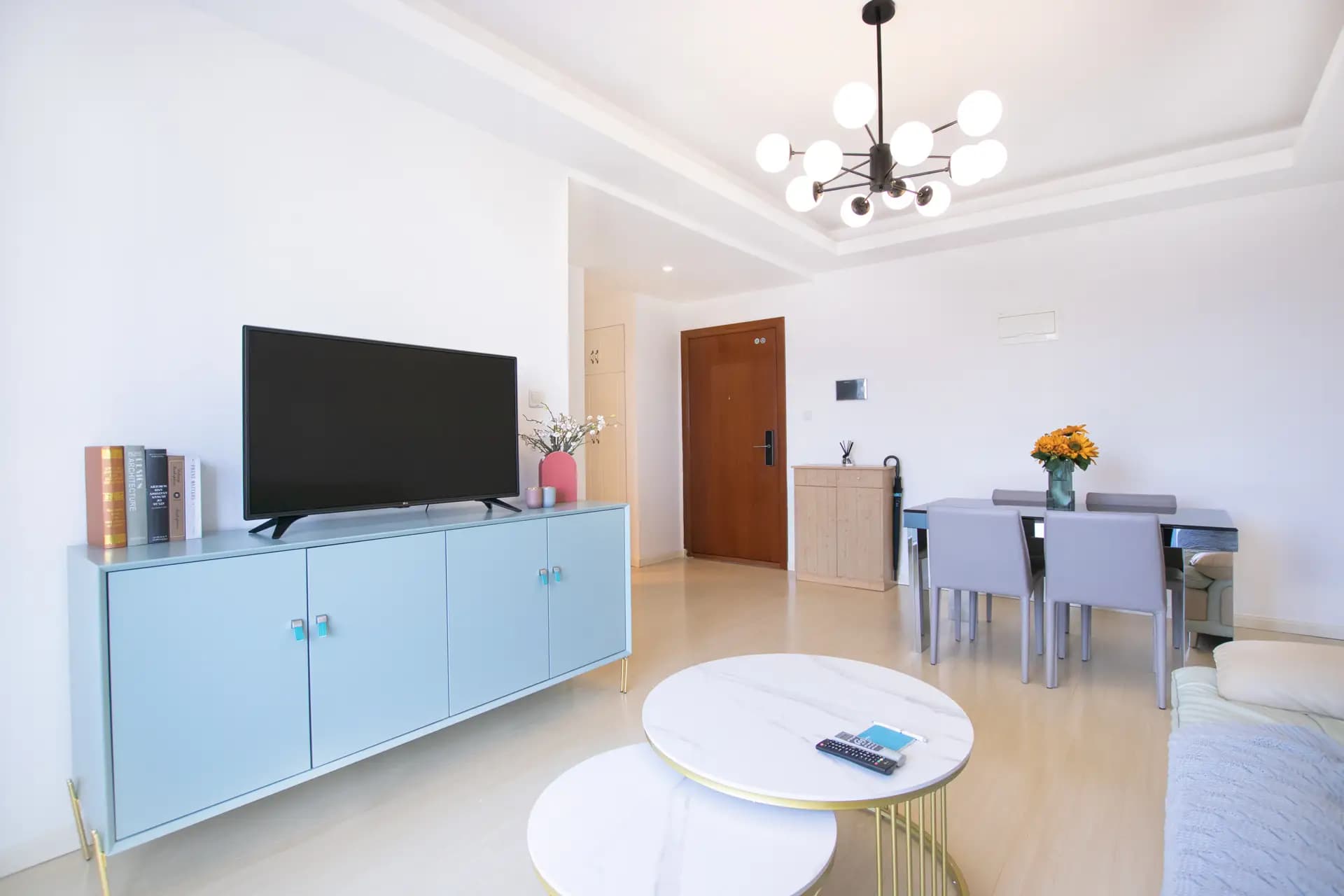 Loushanguan Road, Xintiandi Riverside Garden, 1bd