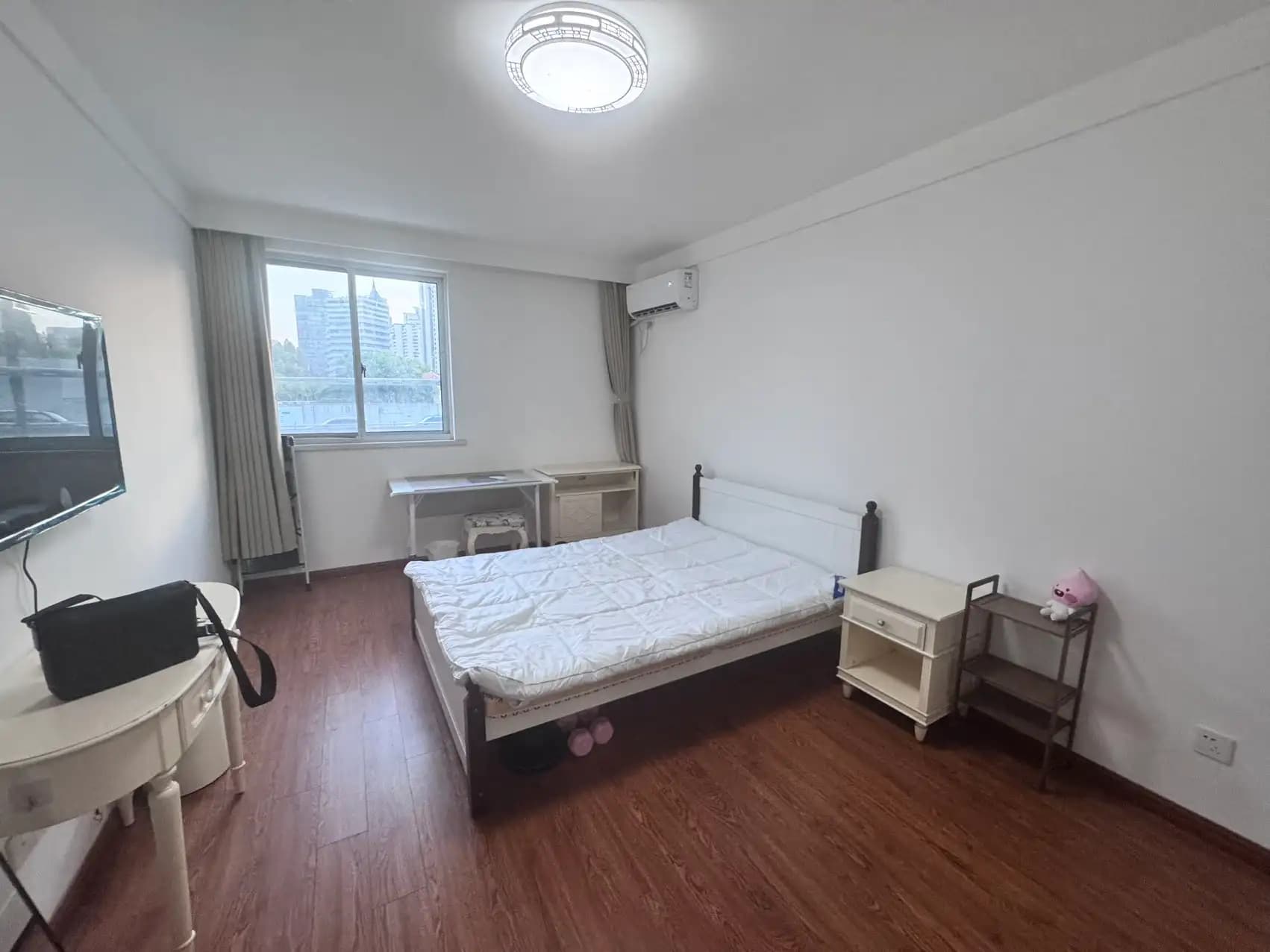 Caoyang Road, Wuning Road Lane 200, 1bd