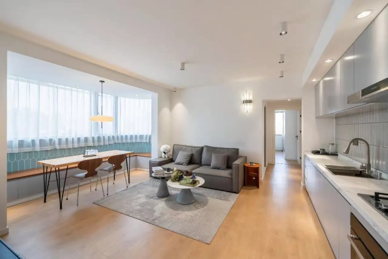 Shanghai Stadium Station, Pengxin Apartment, 2bds