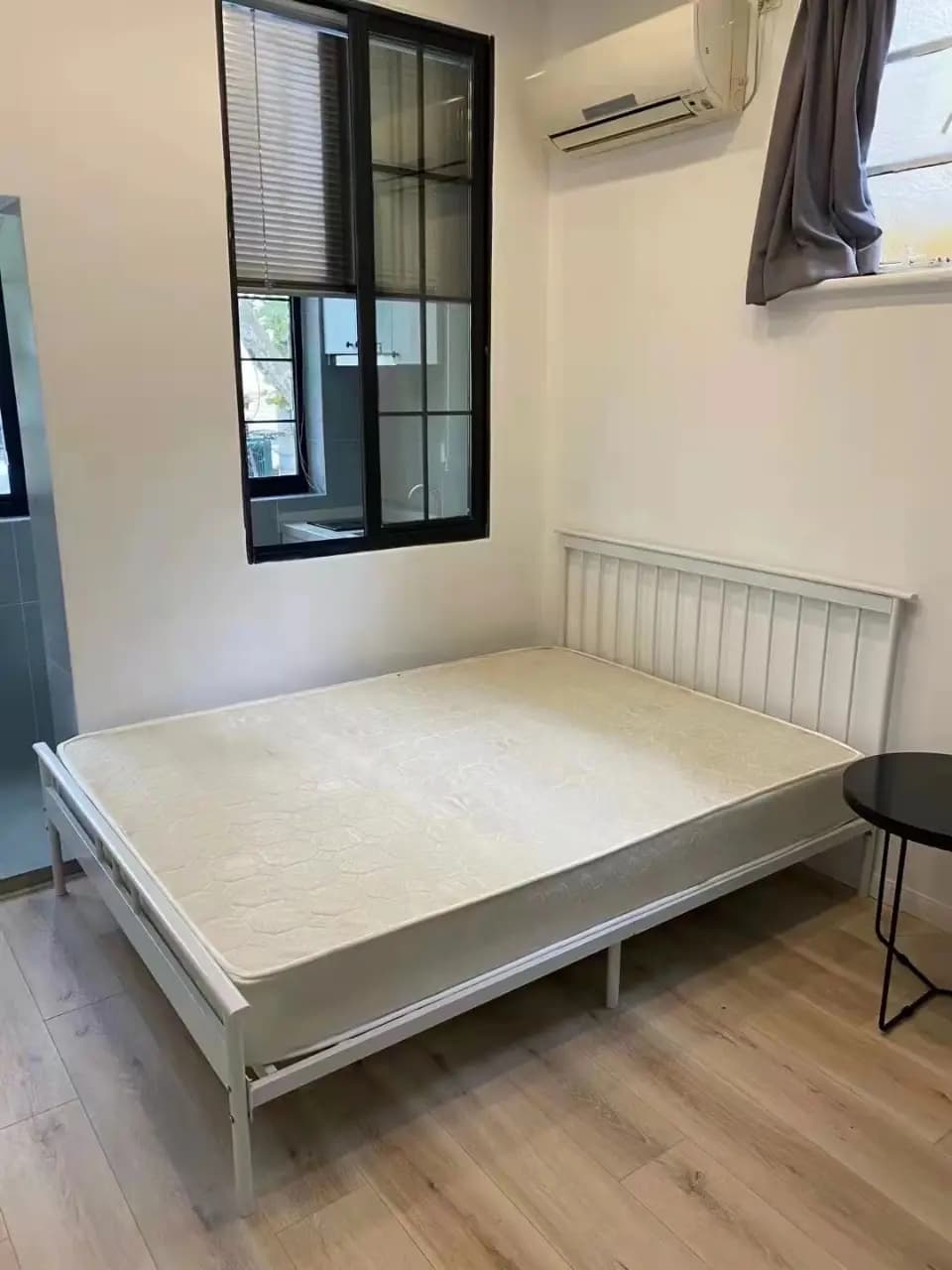 Changshulu Station, Wuyuan Road 115, 1bd