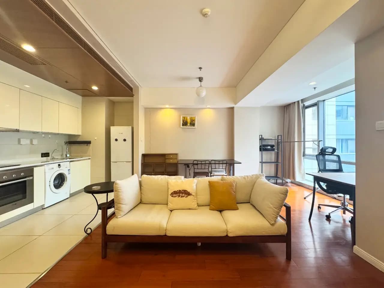 Huayuan Jiudu Hui, Sanyuanqiao, 1bd