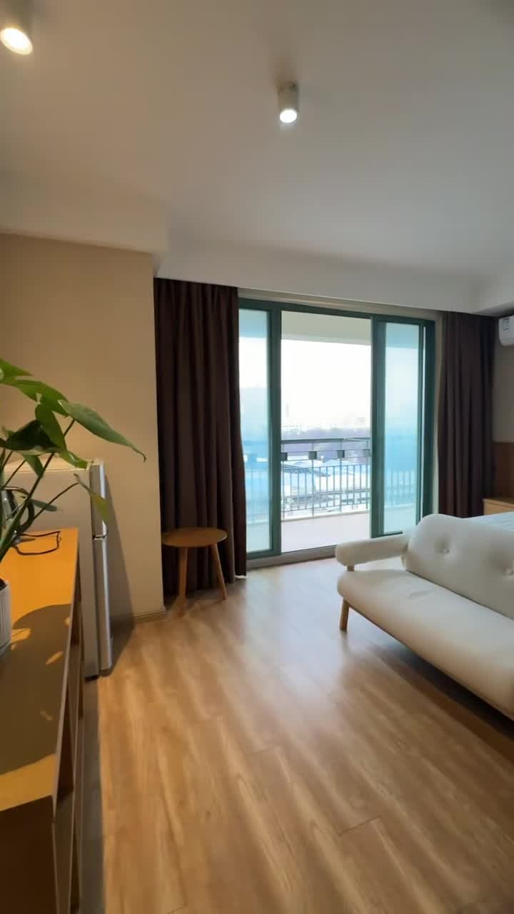 Caobao Road Station, Future Domain, 1bd