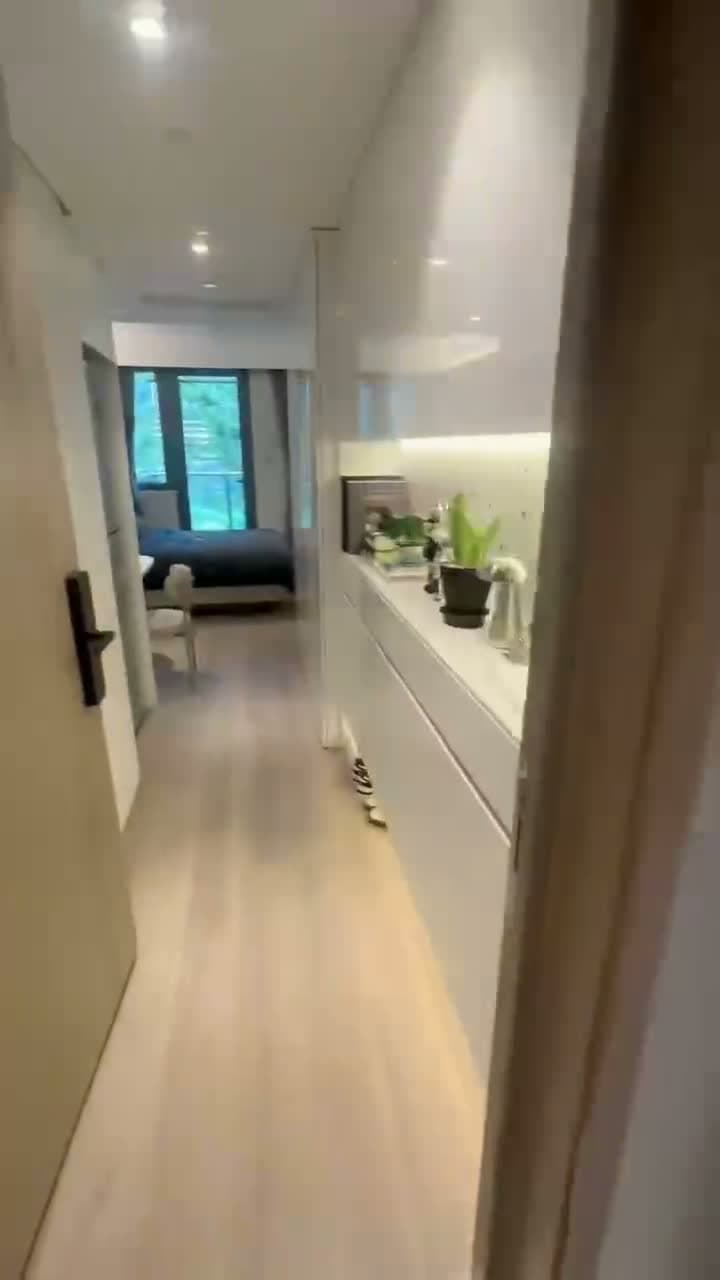 훙차오루역, 아이주·신요, 원룸