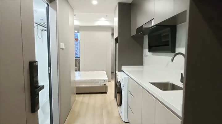 海倫路駅, 東方・星苑人材アパート（四平路店）, 1居室