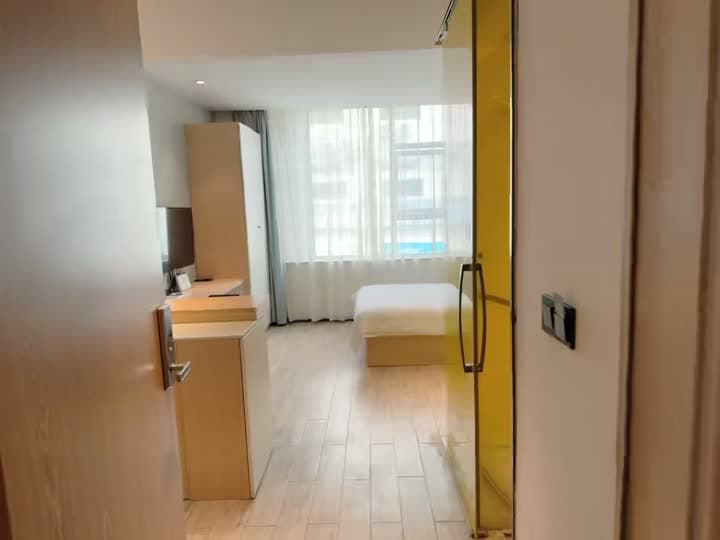 Hongmei Road Station, Rongju Hotel Apartment Donglan Road Branch, 1bd