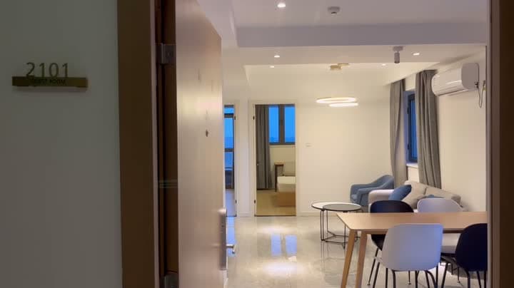 Sanmen Road Station, Landsea Apartment Shanghai Wujiaochang Branch, 2bds