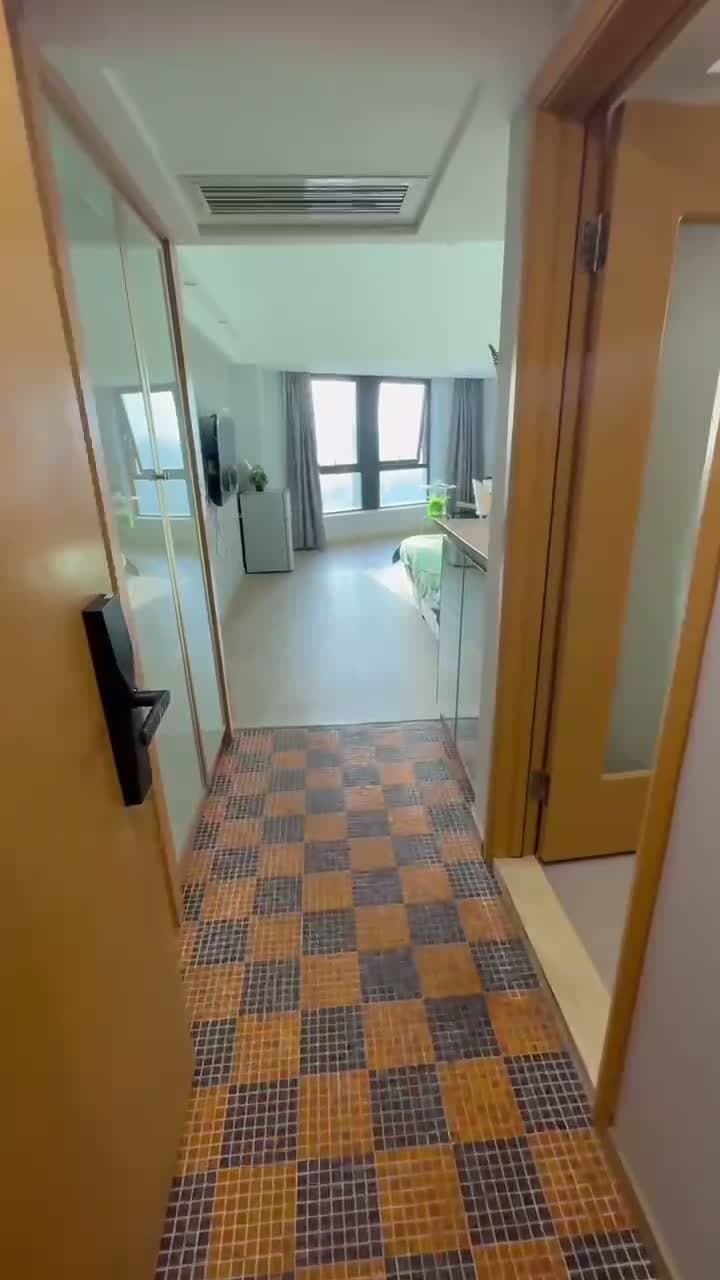 베이차이역, 룽보아파트(베이차이), 원룸