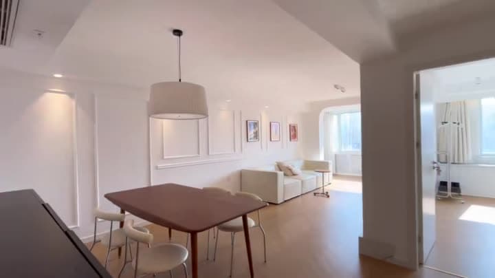 Yan'an West Road Station, Xinheng Apartment, 2bds