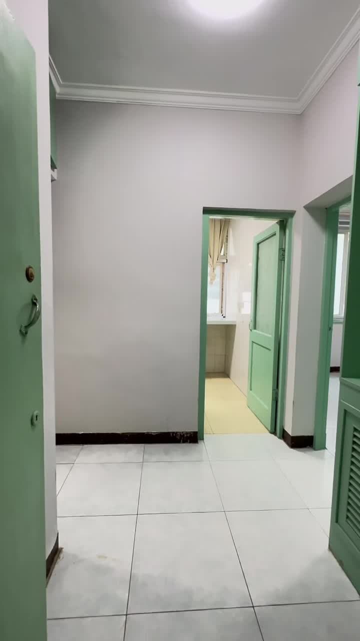 퇀제후역, 남부싼리툰, 투룸