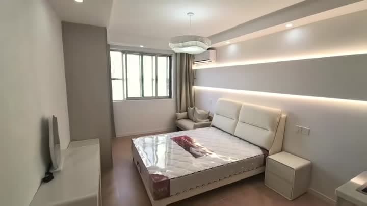 Zhenping Road, Zhonglan Building, 1bd