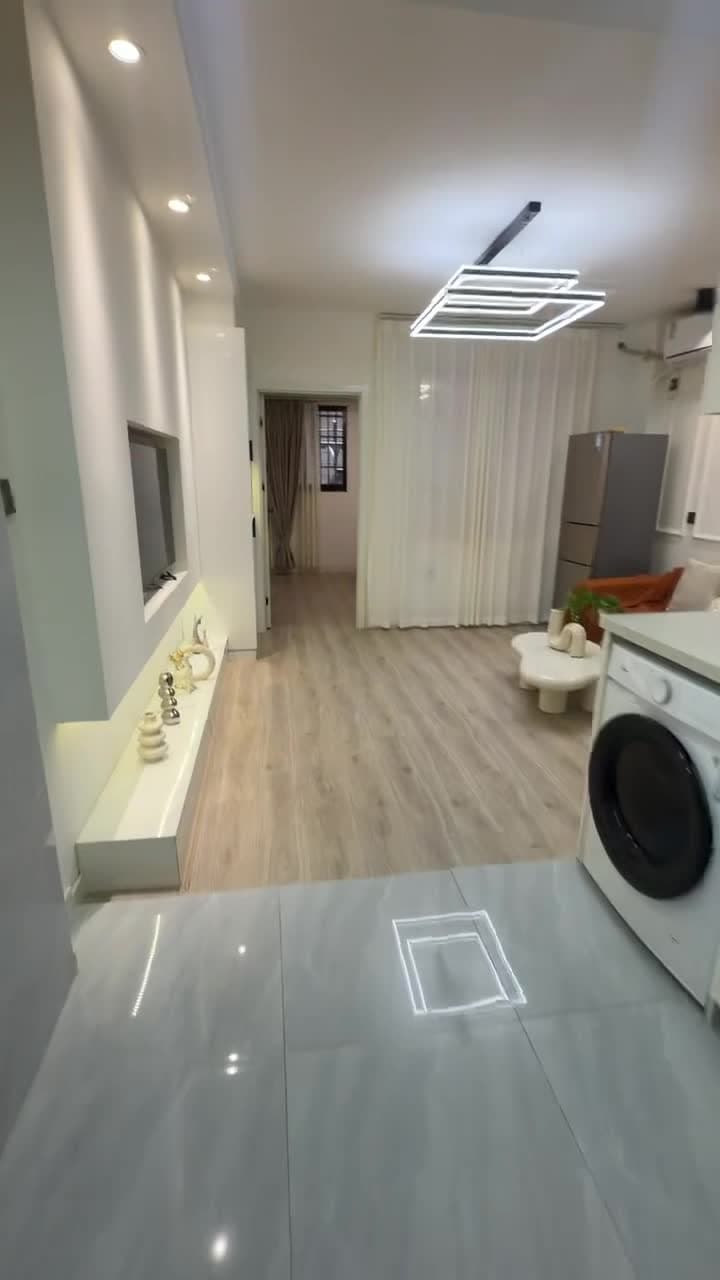 伊犁路站，伊犁小区 ，1居