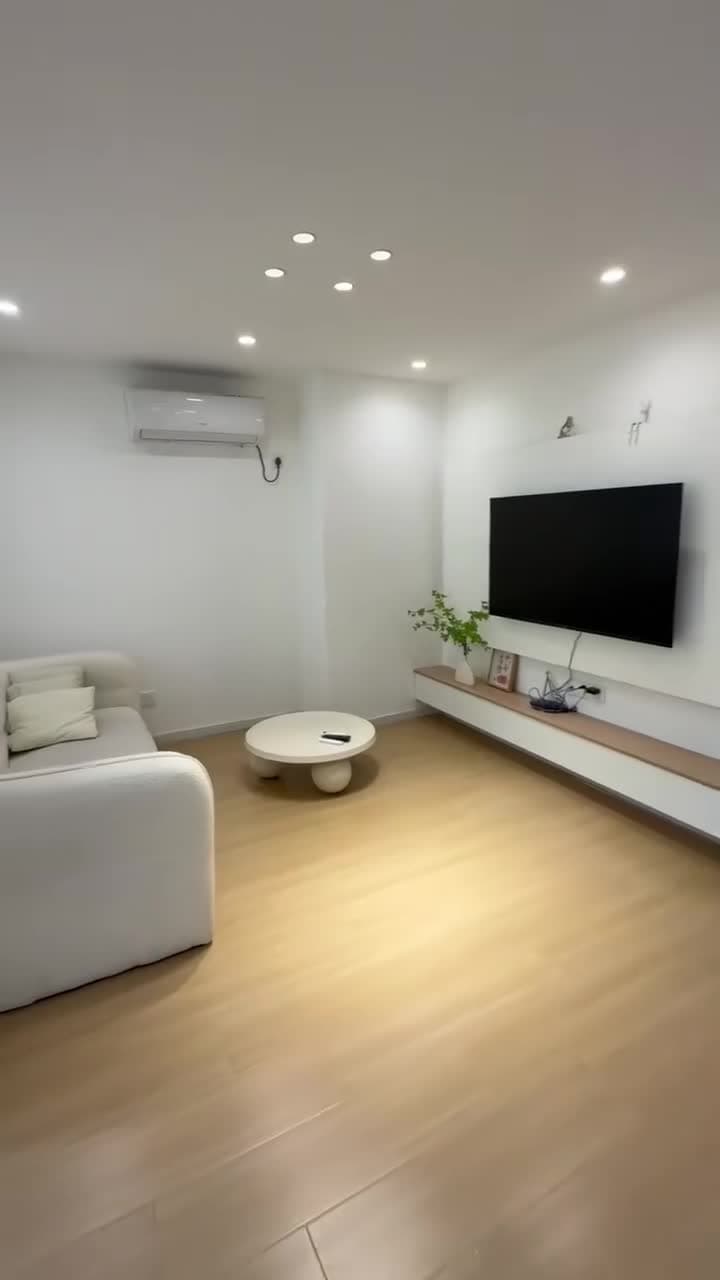 江宁路，富容大厦，1居室