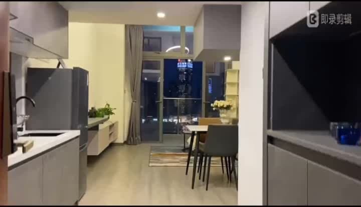 상펀역, 하기·욱련공관, 투룸