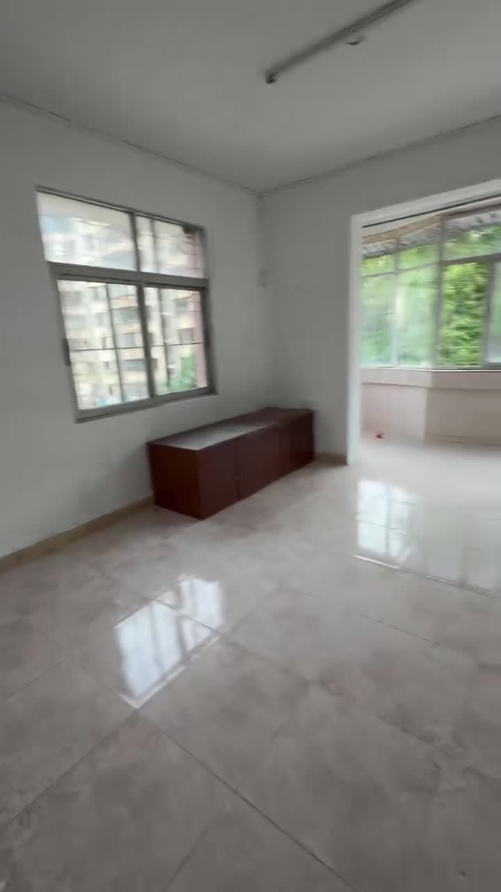Hongling South Station, Binyuan Xiaoqu, 3bds