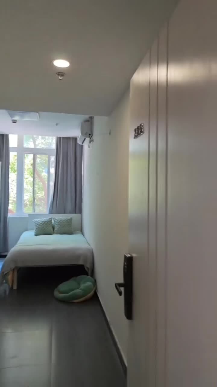 Longchang Road Station, Qingguo Apartment Shanghai Longchang Road Metro Station Branch, 1bd