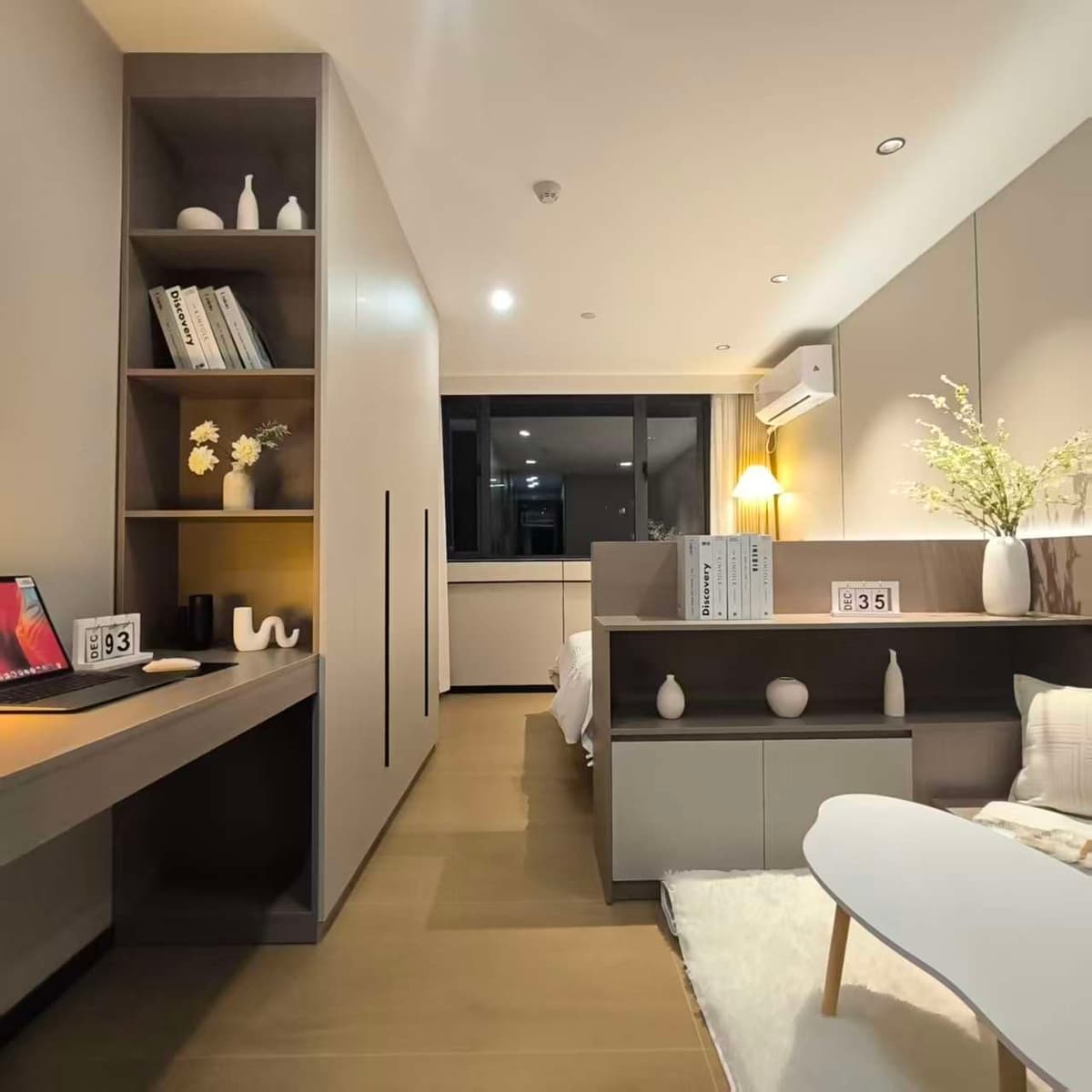 Yanggao South Road Station, Bai Ju Yi - Yanggao South Road Branch, 1bd