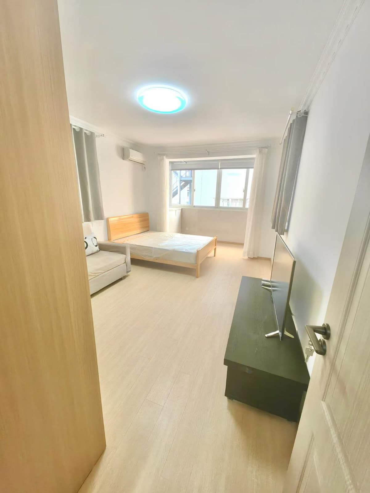 Maotai Road Lane 300, 1bd