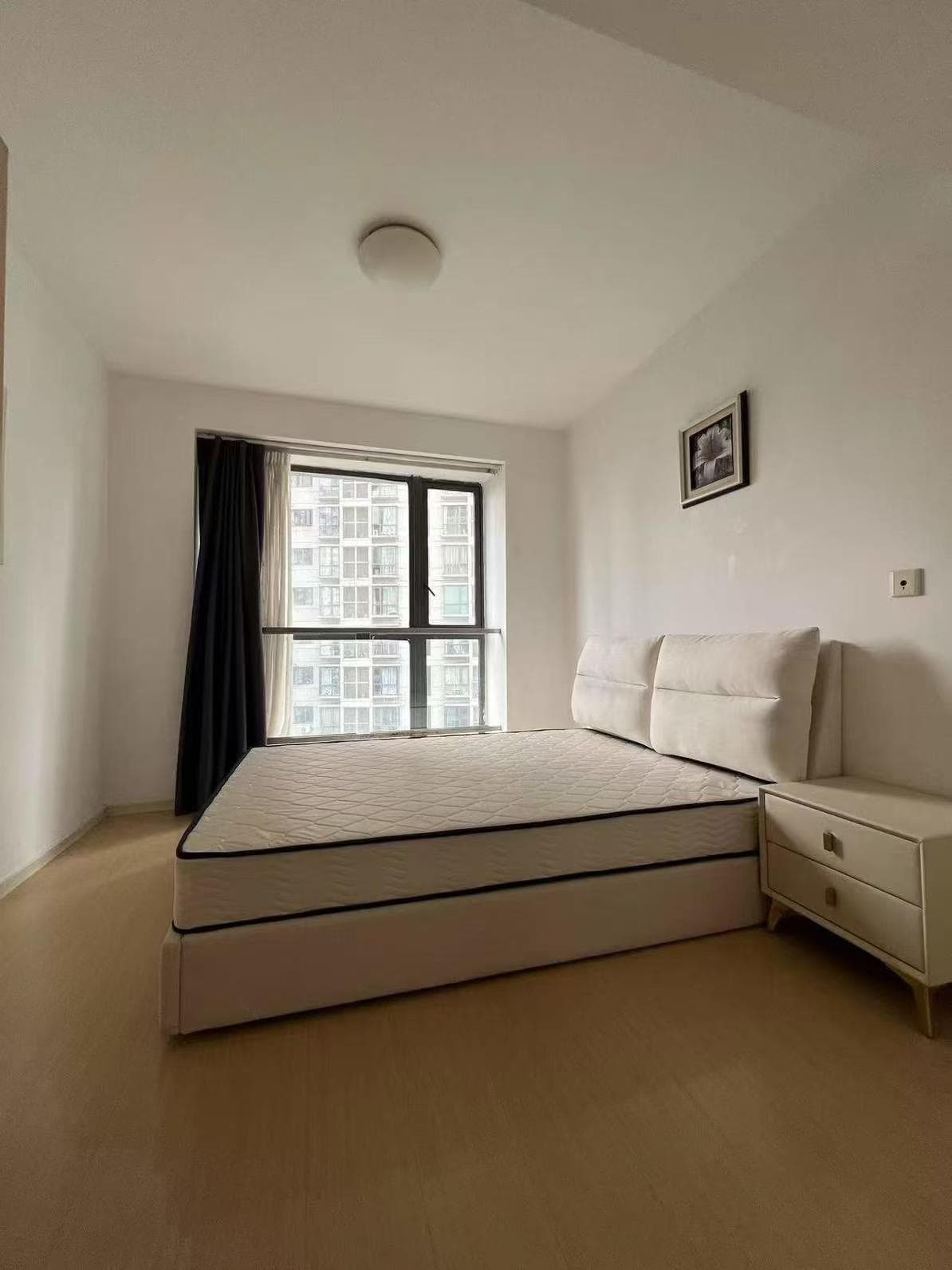 Zhenping Road Station, Xinhu Mingzhu City 88 Lane, 1bd