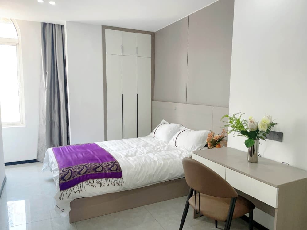 Jingxi West Road Station, Xinao Apartment, 1bd