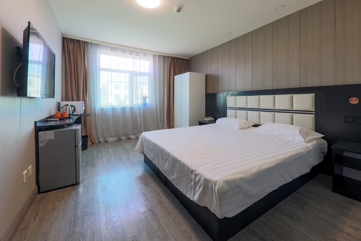 Beishatan Station, Zhuzong Yu@Shared International Apartment, 1bd