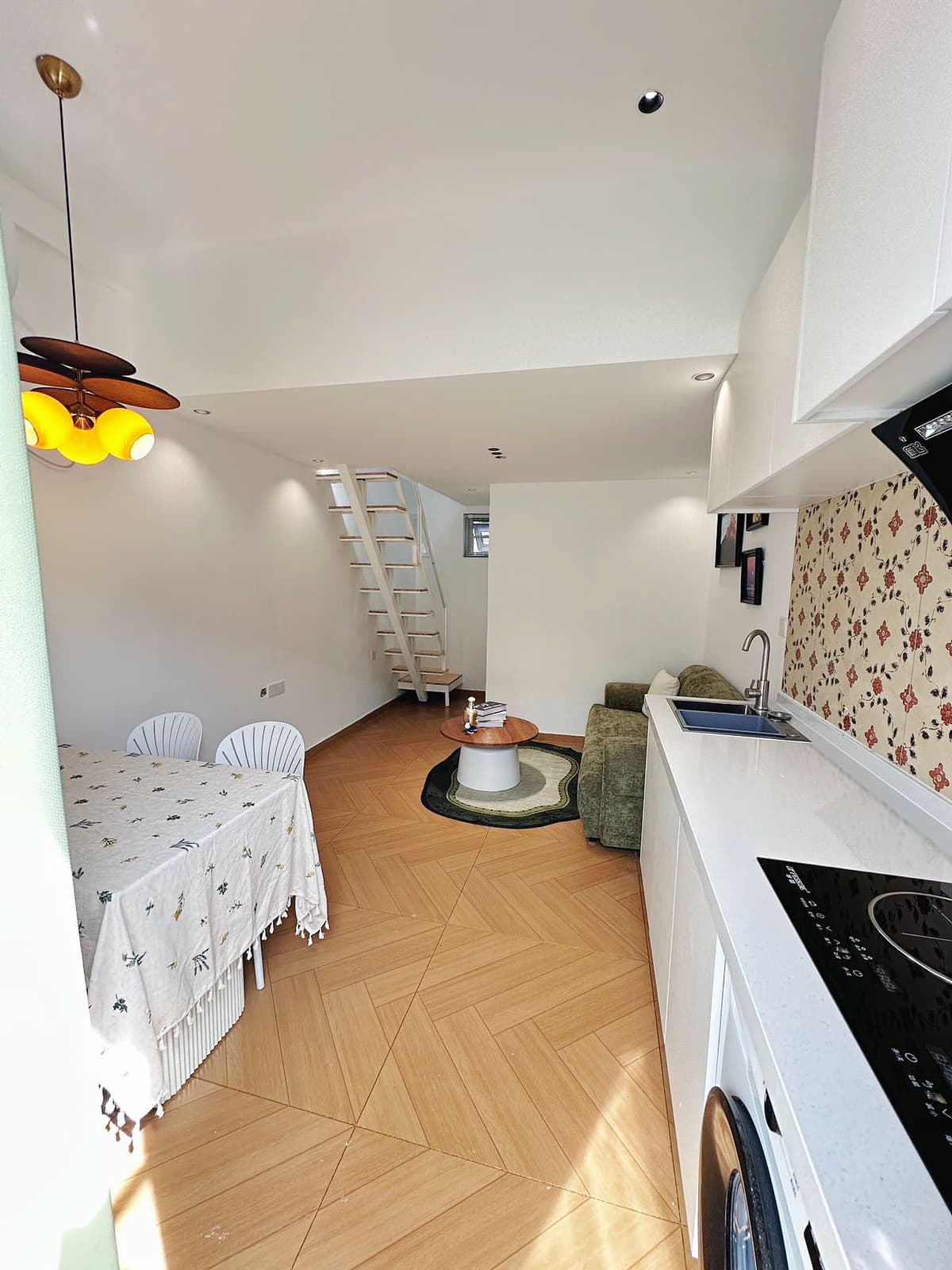 Gulou Street, No.8 Huafeng Hutong, 1bd