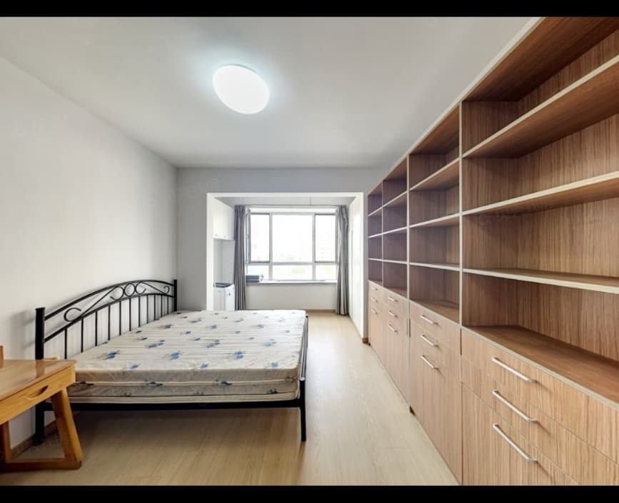 Near Beishatan Station, Champion City, 1bd
