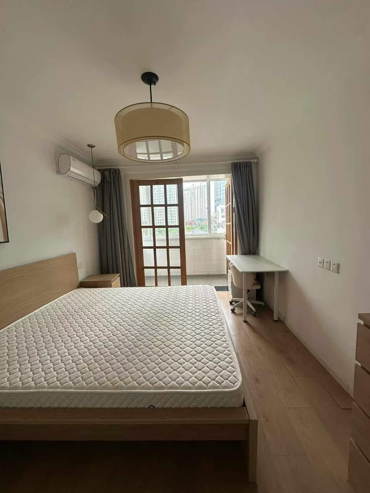 Changping Road Station, Dong'an Apartment, 1bd