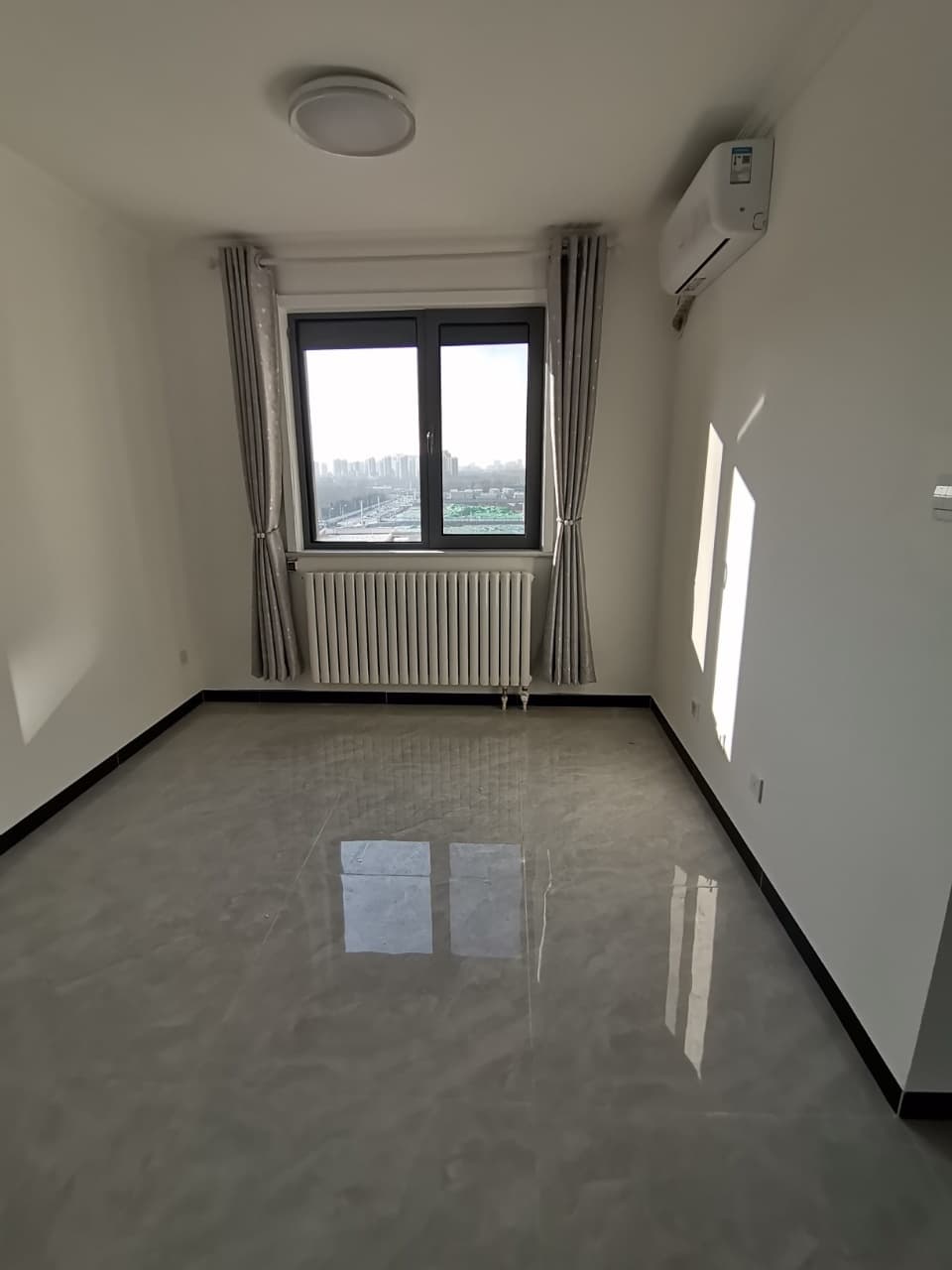 Dongba North Station, Yanhewan Block 10, 1bd