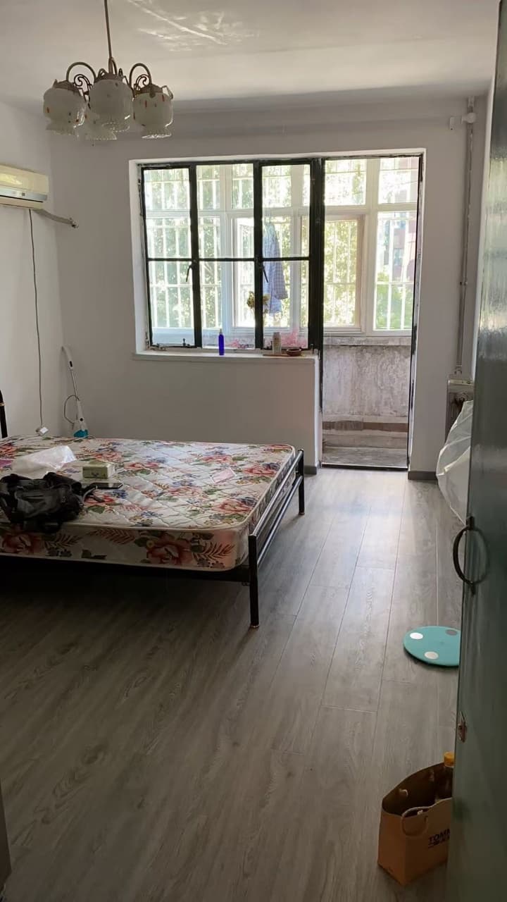 Dongba South Station, Gaoyangshu South Li, 2brs