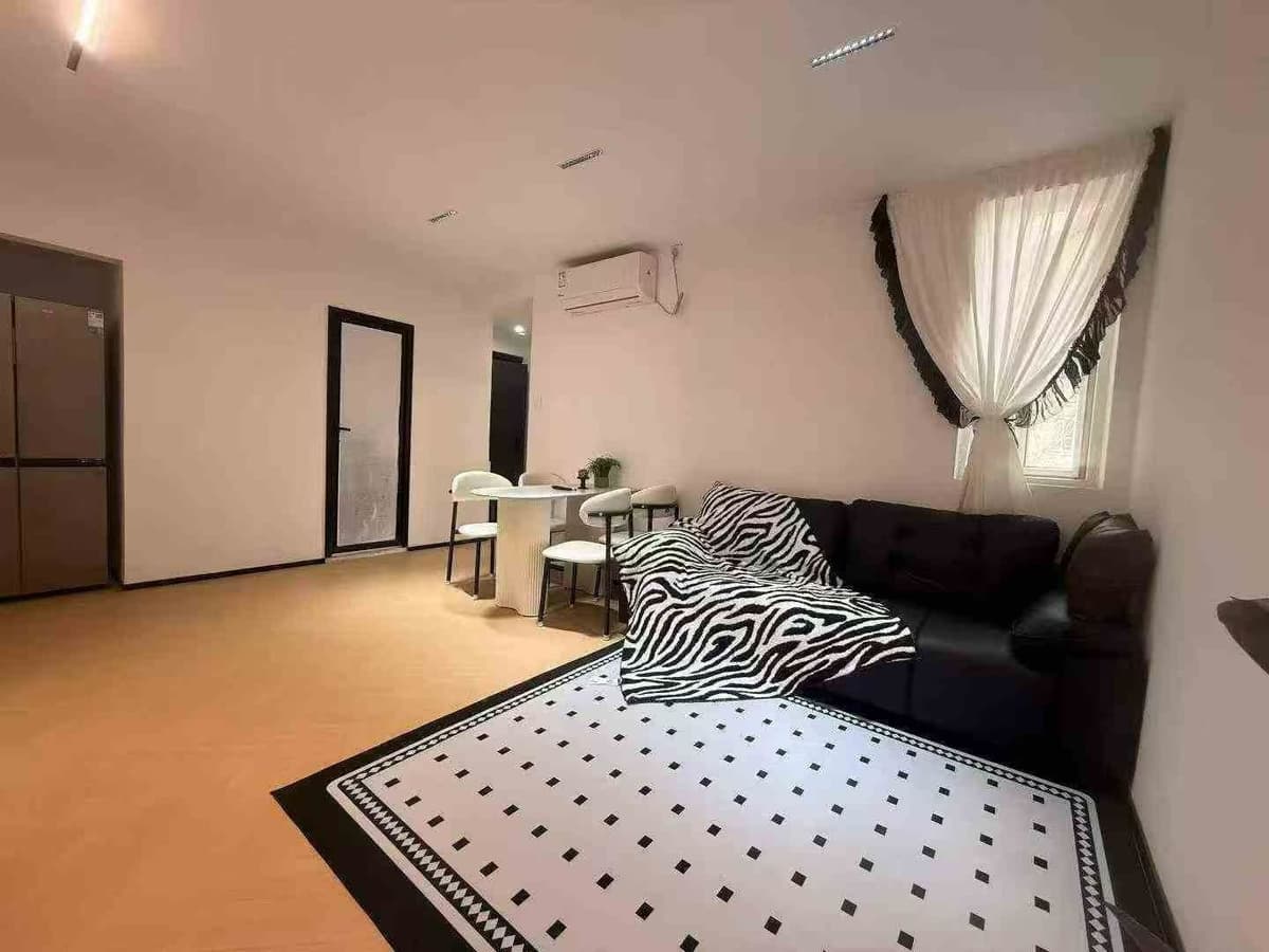 Tongchuan Road, 2bds