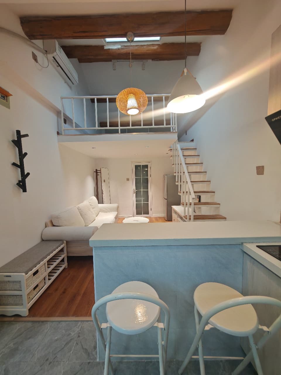 Chaoyangmen, 111 Chaoyangmen Beixiaojie, 1bd