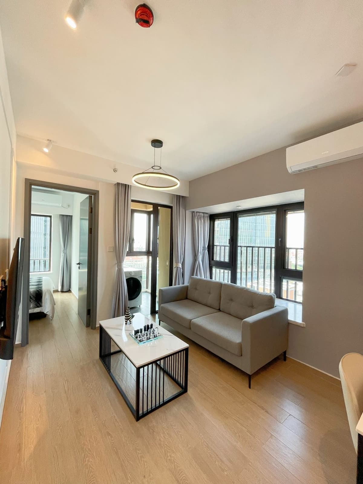 Kai Cheng Selected Apartment (Jinjiang Amusement Park Store)