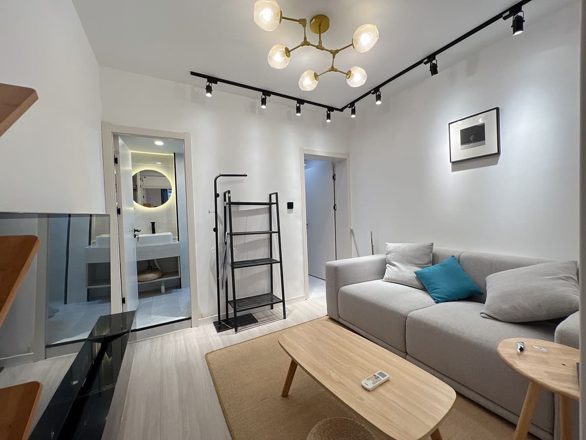 Jiangsu Road Station, Changjiang Community, 1bd