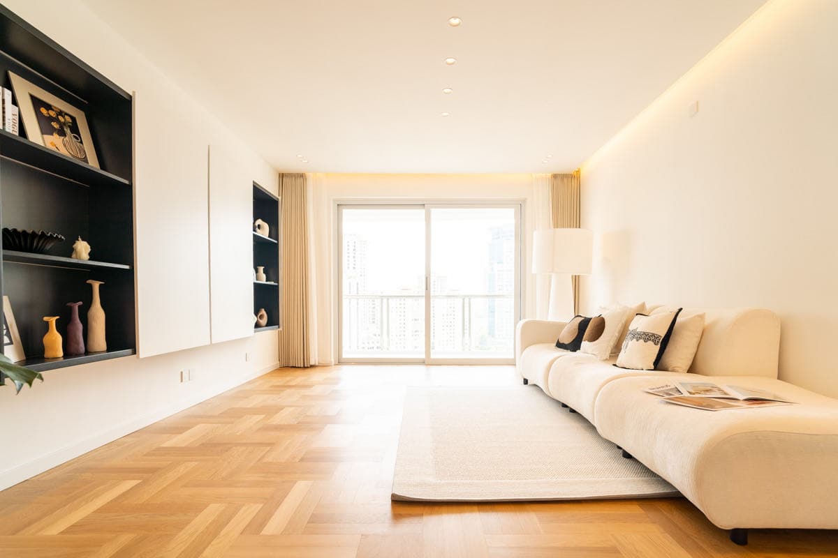 Dashijie Station, Dongxin Building, 3bds