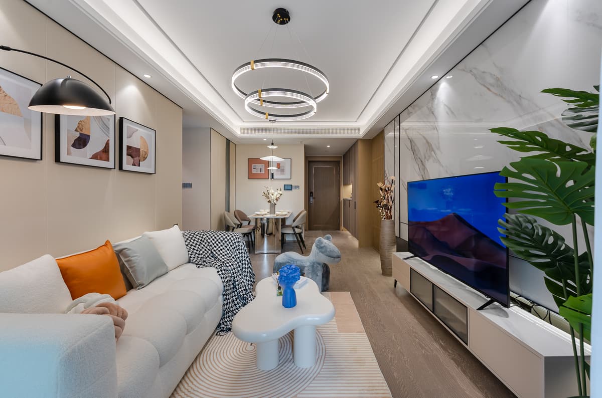 Langao Road Station, Suhe Wang, 3bds