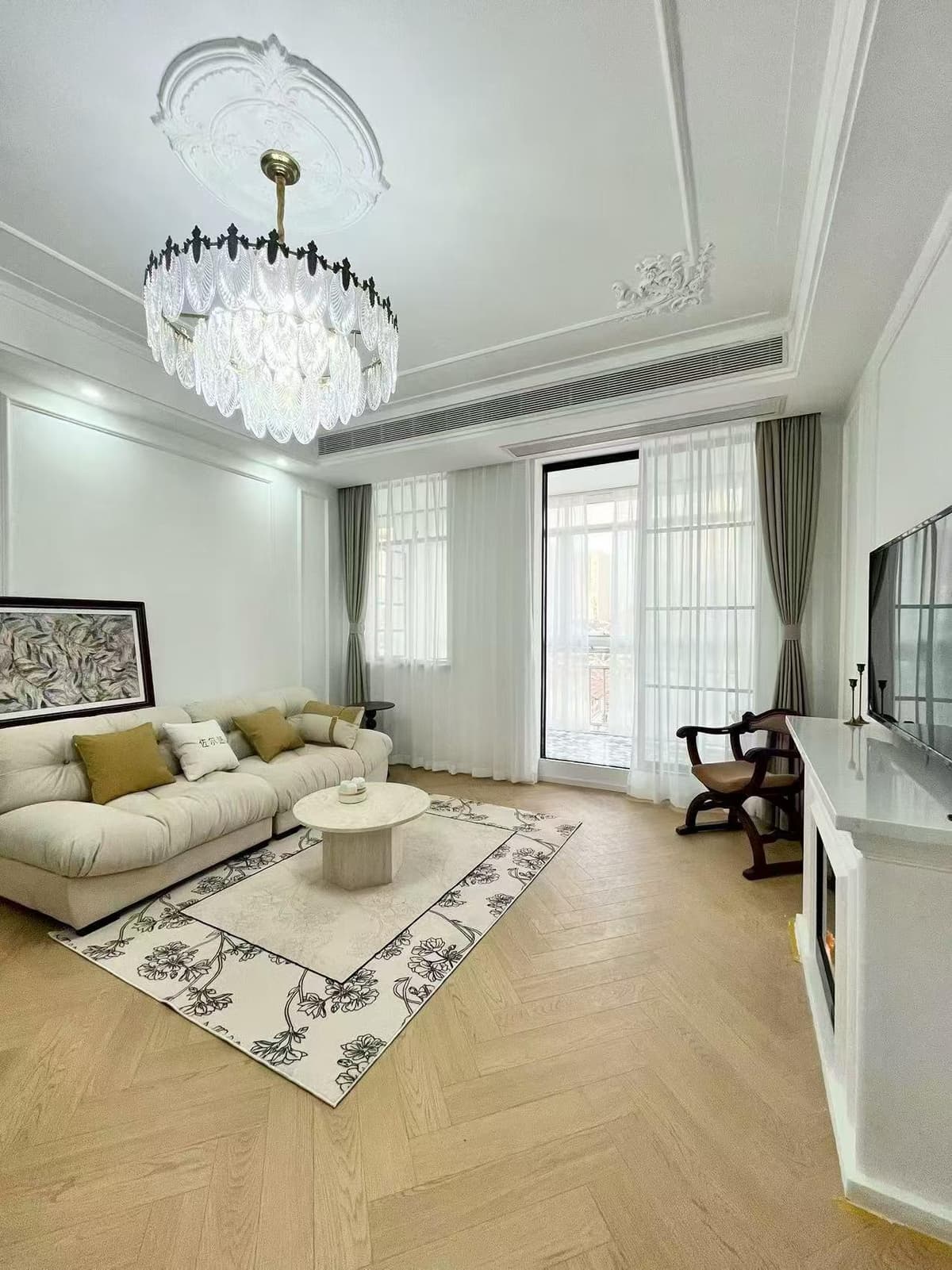 Nanjing West Road Station, Nanjing West Road 1173 Lane, 1bd