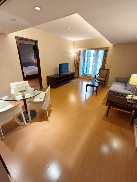 Dongdan Station, Huixian Haoting Centennial Heights, 2brs