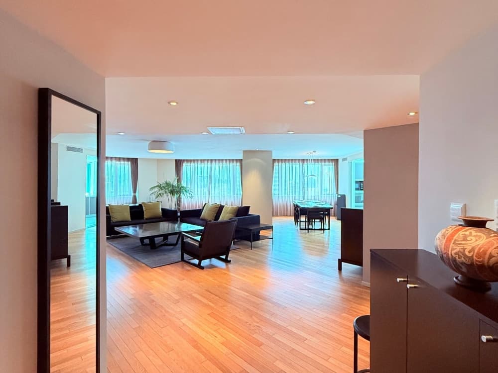 Dongsi 10th Street Station, Donghuan Plaza International Apartment, 3bds