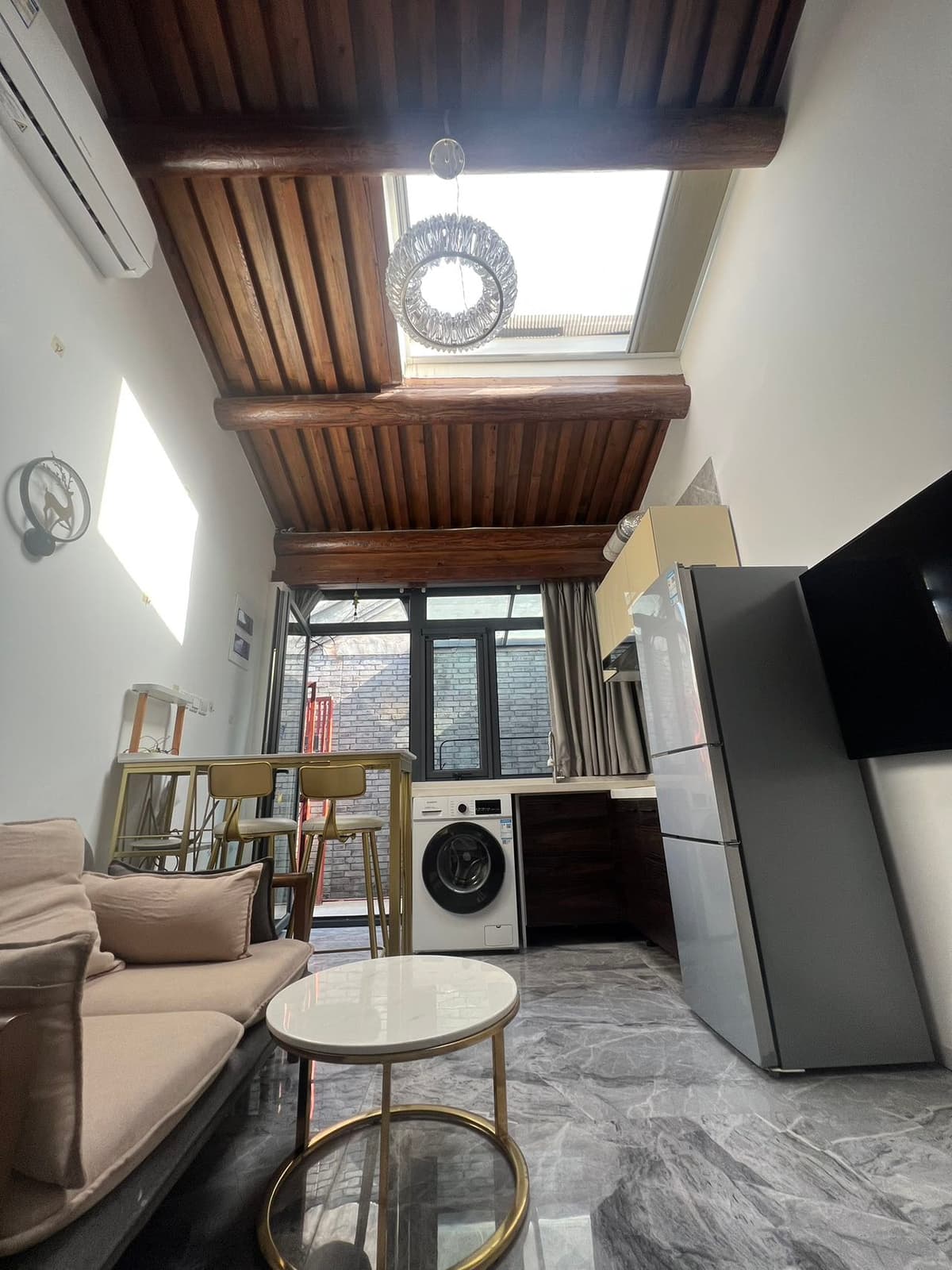 Zhushikou Station, Cha'er Hutong No. 27, 1bd