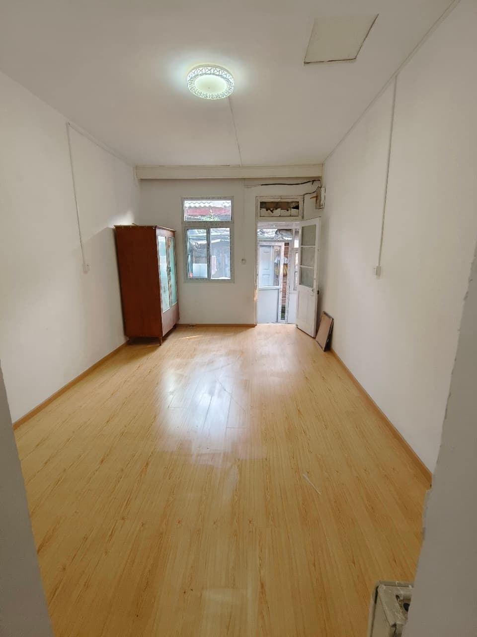 North Beihai Station, Yangfang Hutong, 1bd