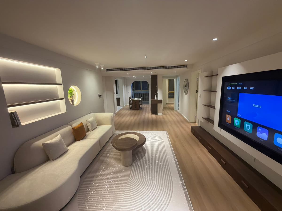 Nanjing West Road, Gubei Royal Garden, 3bds