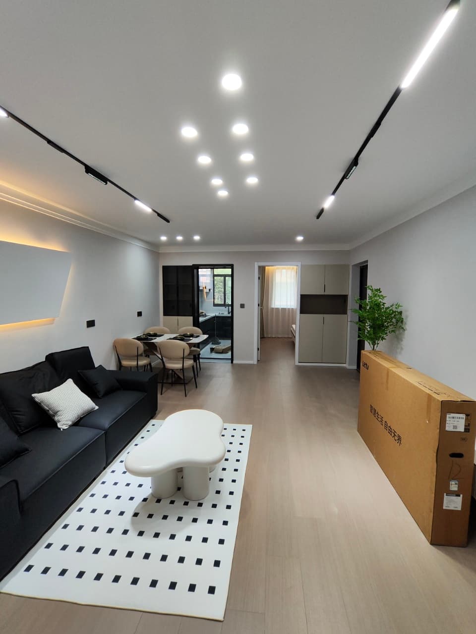 Hongkou Football Stadium, Huaxing Apartment, 3bds